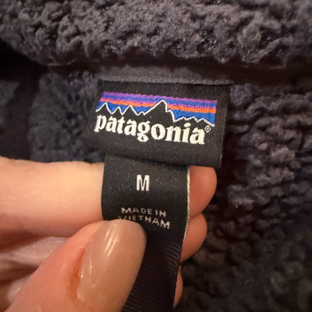 Patagonia. Los Gatos 1/4 Zip Fleece. Charcoal. Size Medium. - Picture 4 of 8